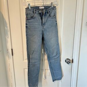 Zara Women's Light Blue Ankle Jeans
